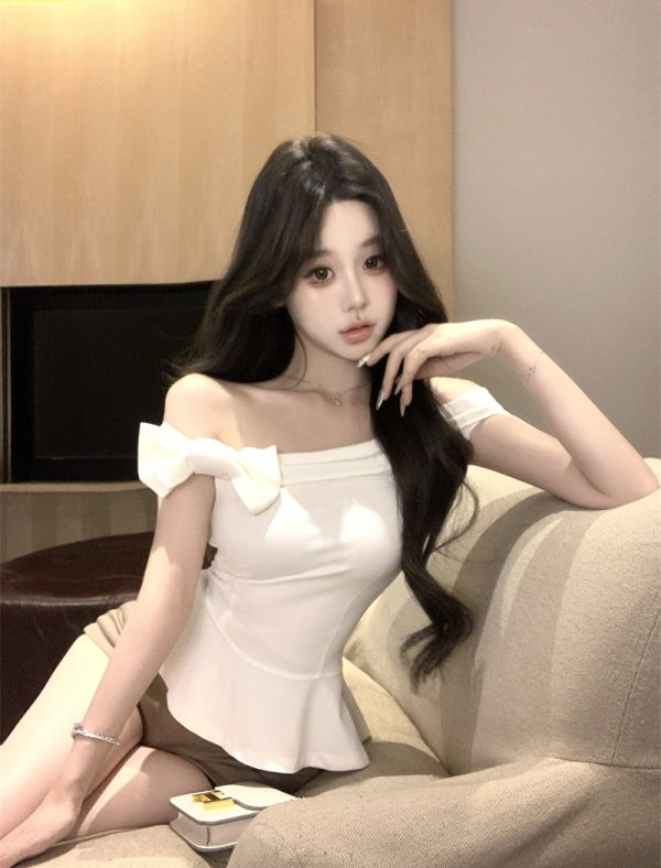 Spring flat shoulder bow stereoscopic tops for women